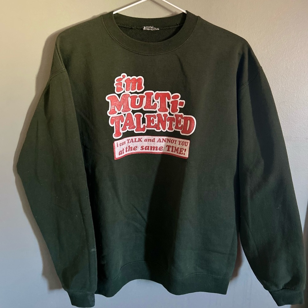 Sweatshirt